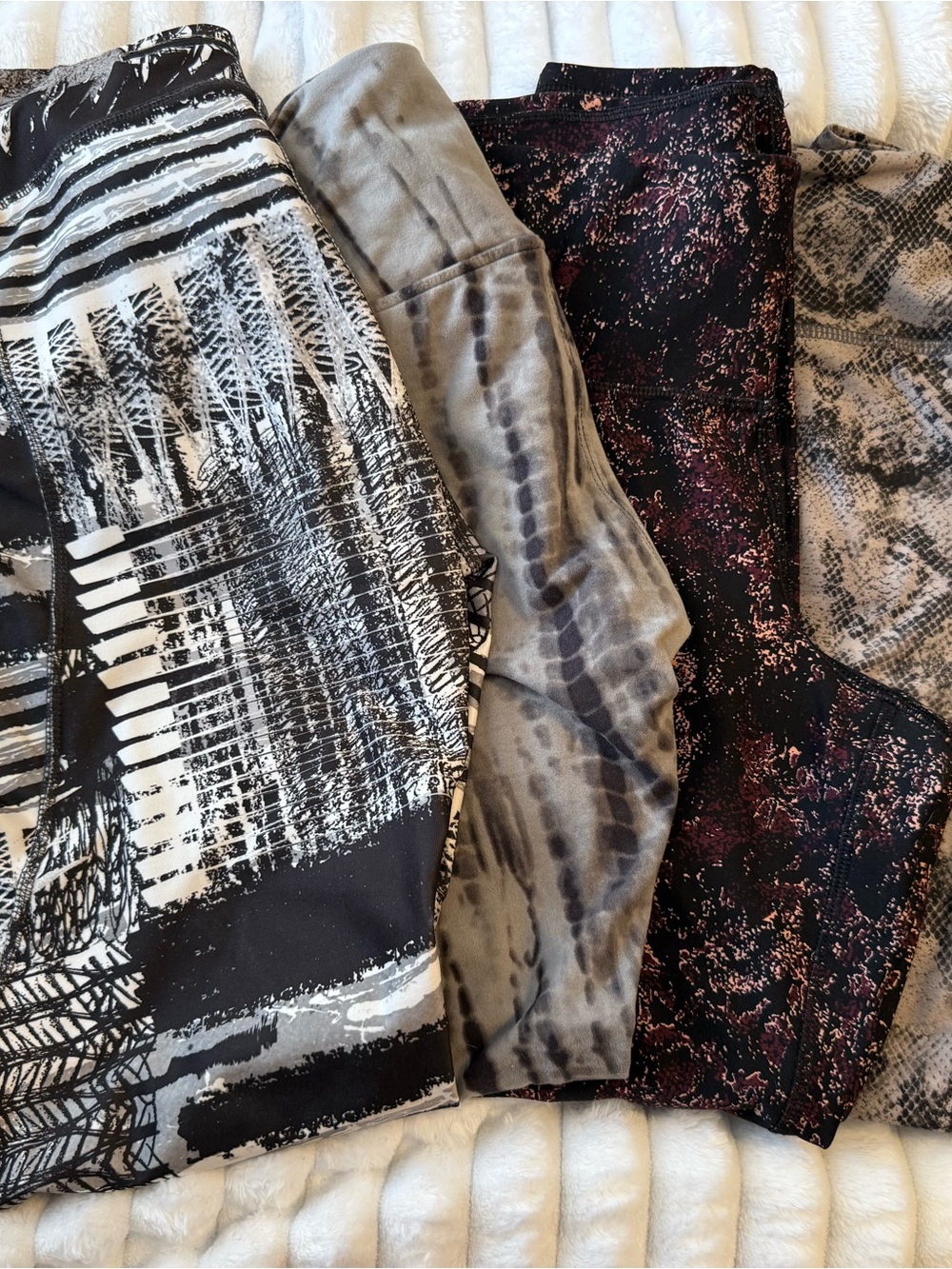 Bundle of women’s leggings